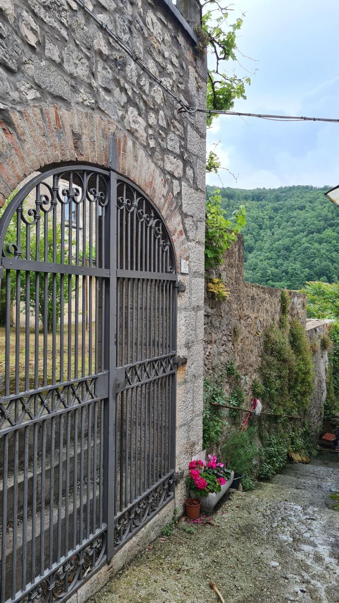 Il Relax Delle Cascate Apartment Carpinone Екстериор снимка